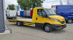 IVECO Daily 35S18HA8/P POMOC DROGOWA SPECJALNY