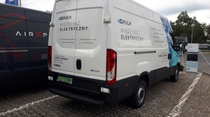 IVECO Daily 35S14 V FURGON