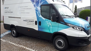 IVECO Daily 35S14 V FURGON